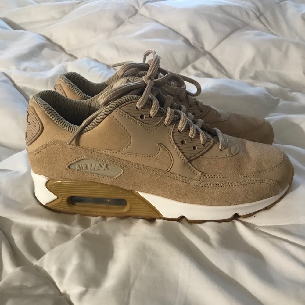 Tan Suede Nike Air Max 90